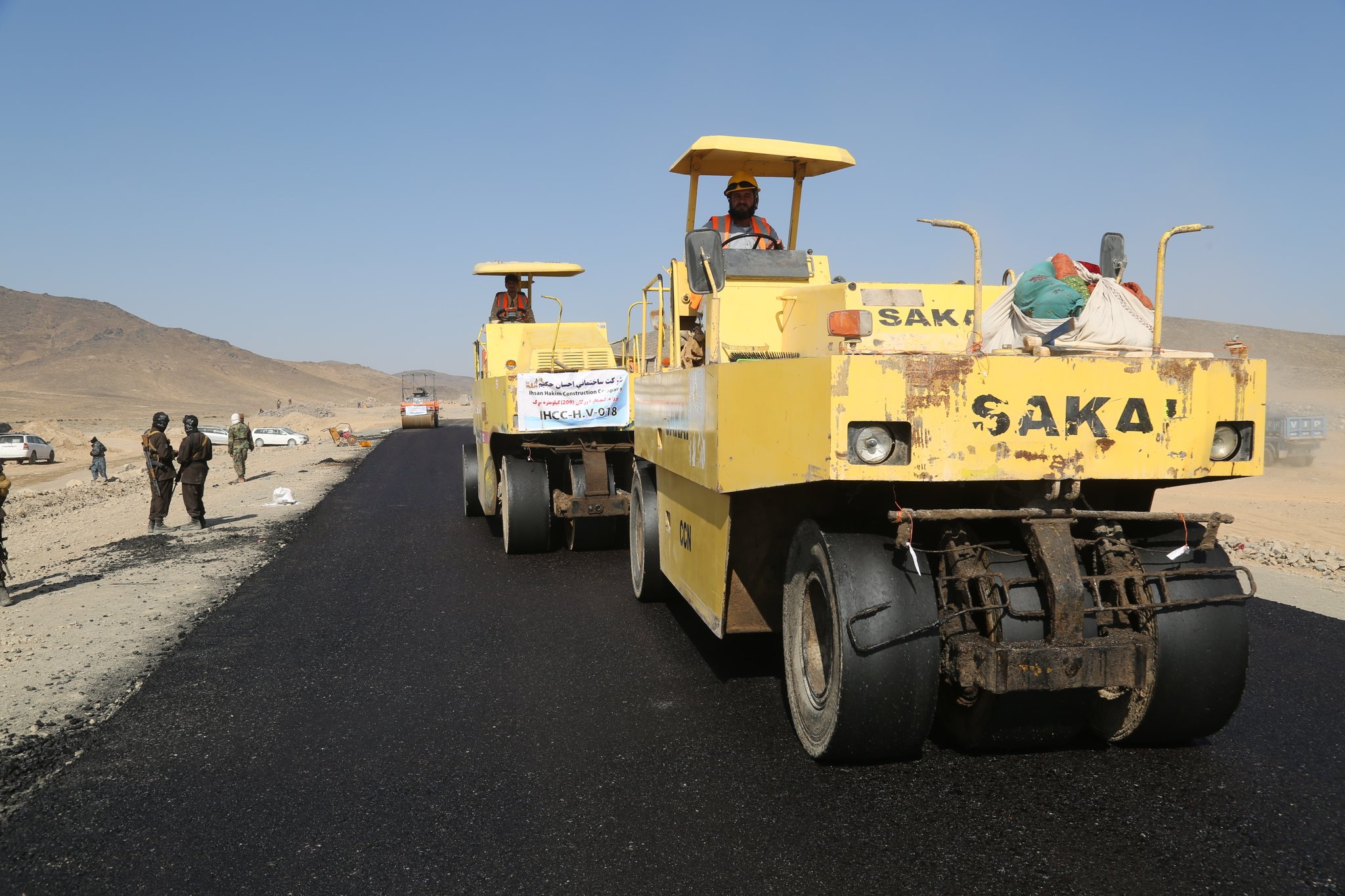 Carpeting of Kandahar-Uruzgan highway inaugurated