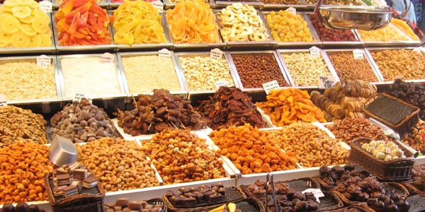 Afghanistan exports 698 tons of dry fruits in past two weeks
