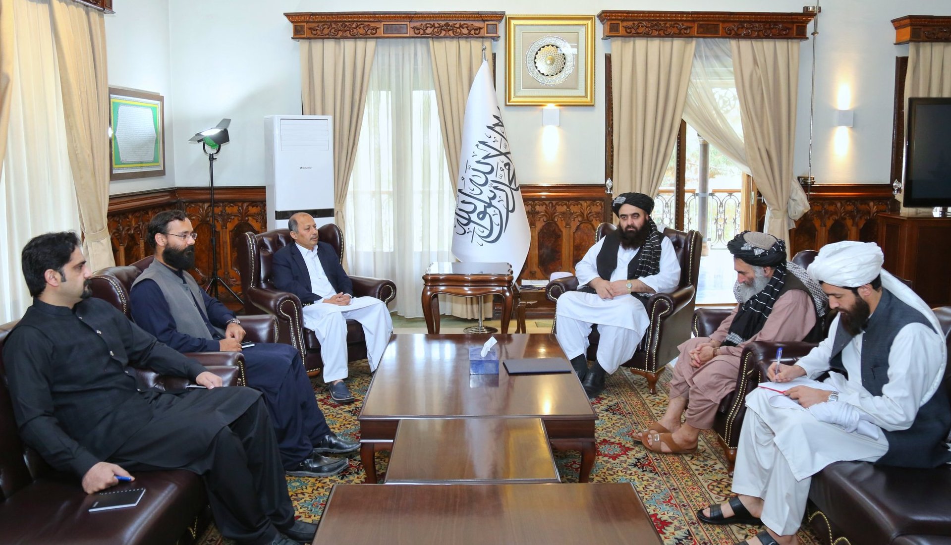 Afghan government condemns attacks of Pakistan in Kunar, Khost
