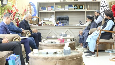 Public works minister, Iranian envoy discuss infrastructure cooperation