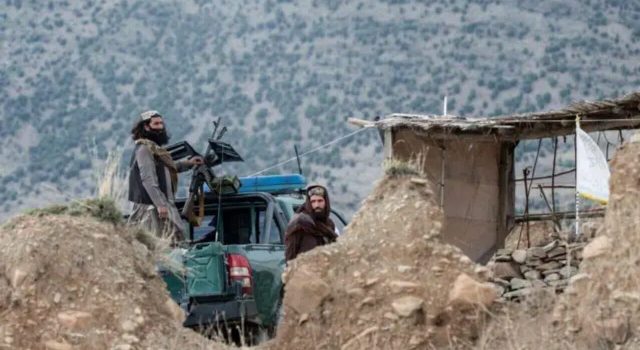Clashes erupt between Afghan, Pakistani forces near Durand Line