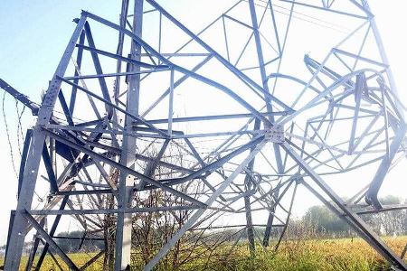 3 power pylons bombed in Samangan