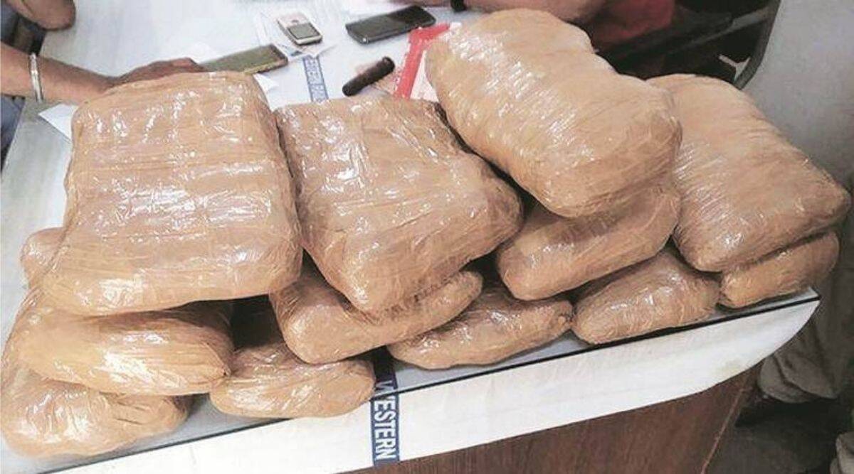 Afghan forces seize huge quantity of narcotics, arrest smuggler