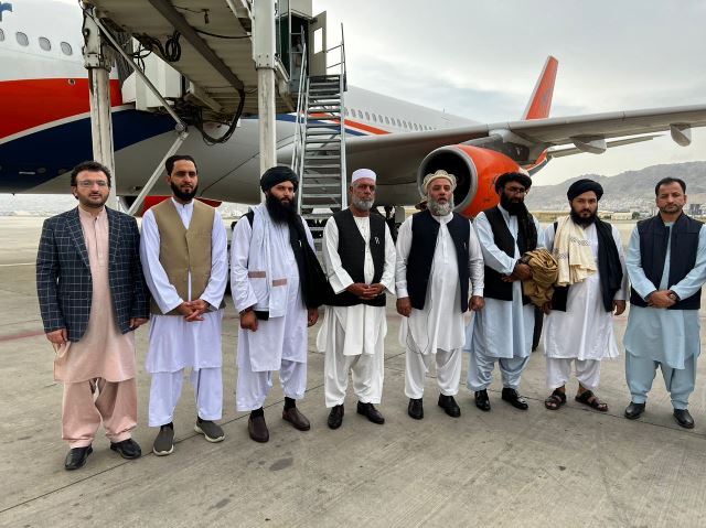 Afghan delegation pays visit to Russia