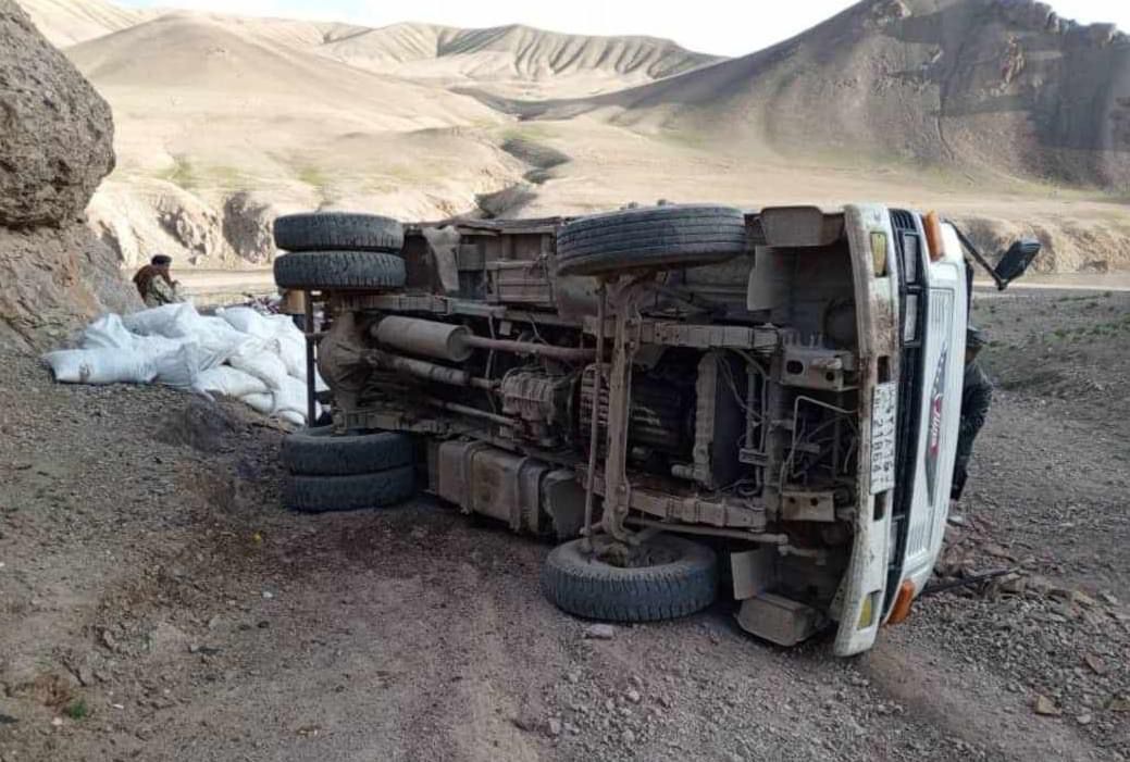 4 reported dead, wounded in road mishaps