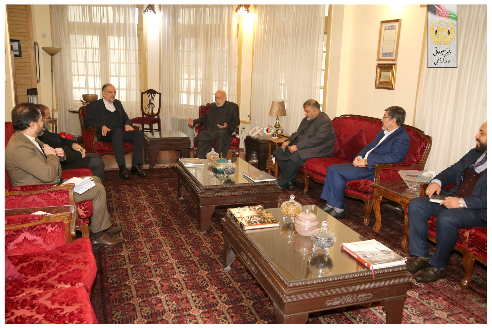 Karzai, Iranian ambassador discuss issues of Afghan refugees