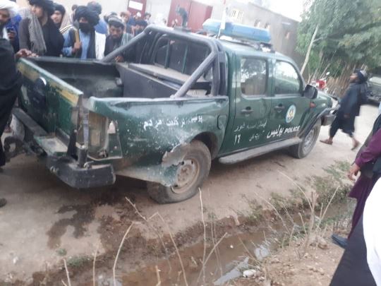 Security forces’ vehicle damaged in grenade attack