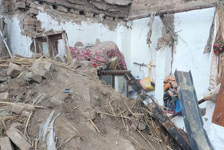 Five Afghan refugees die as roof of house caves-in