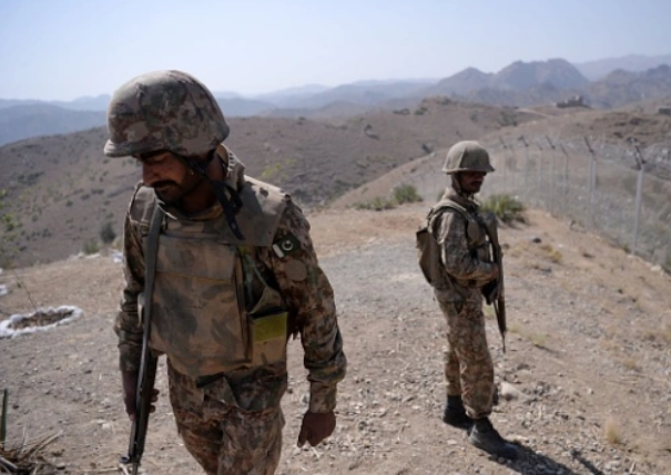 Afghan, Pakistani forces suffer casualties in cross border clash