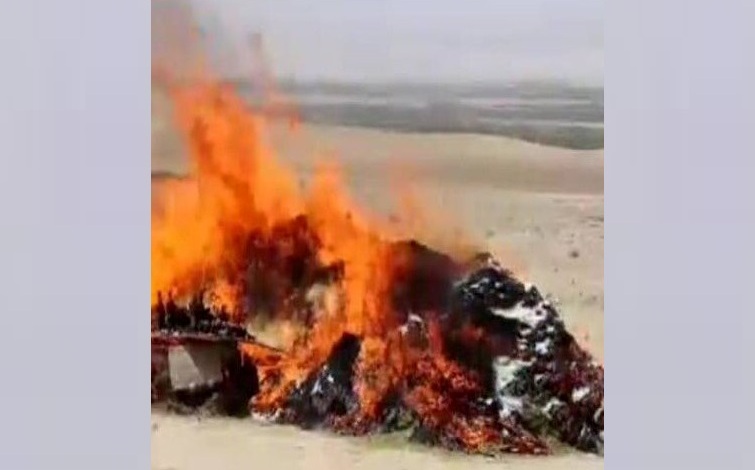 Over two tons of drugs torched in Samangan 