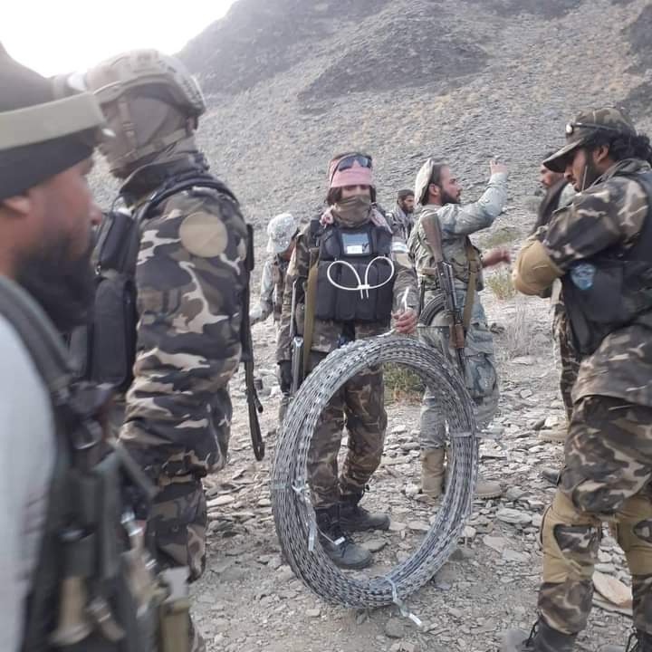 Taliban forces foil Pakistani military attempt to raise barbed wire fence on border