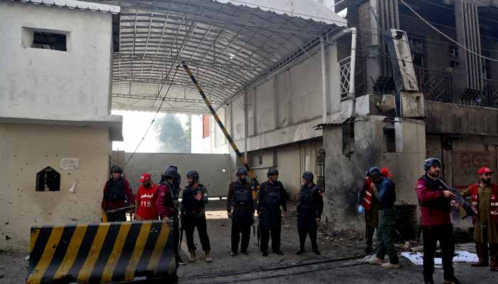 Suicide attack targets FC Headquarters in Peshawar