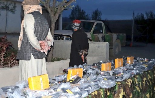 Dozens of pistols smuggled from Pakistan seized in Khost