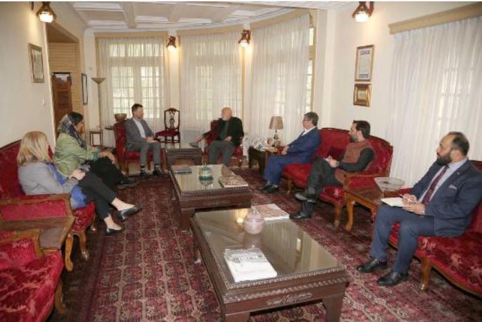 Karzai, Nicholson insist on national dialogue for restoration of peace