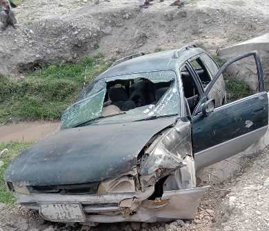 7 sustained injuries as car overturns in Wardak