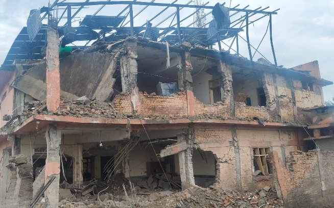 Car bomb attack causes casualties, destruction in Khyber Pakhtunkhwa