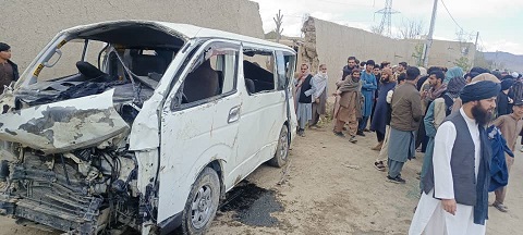 One killed, 15 injured in road mishap 