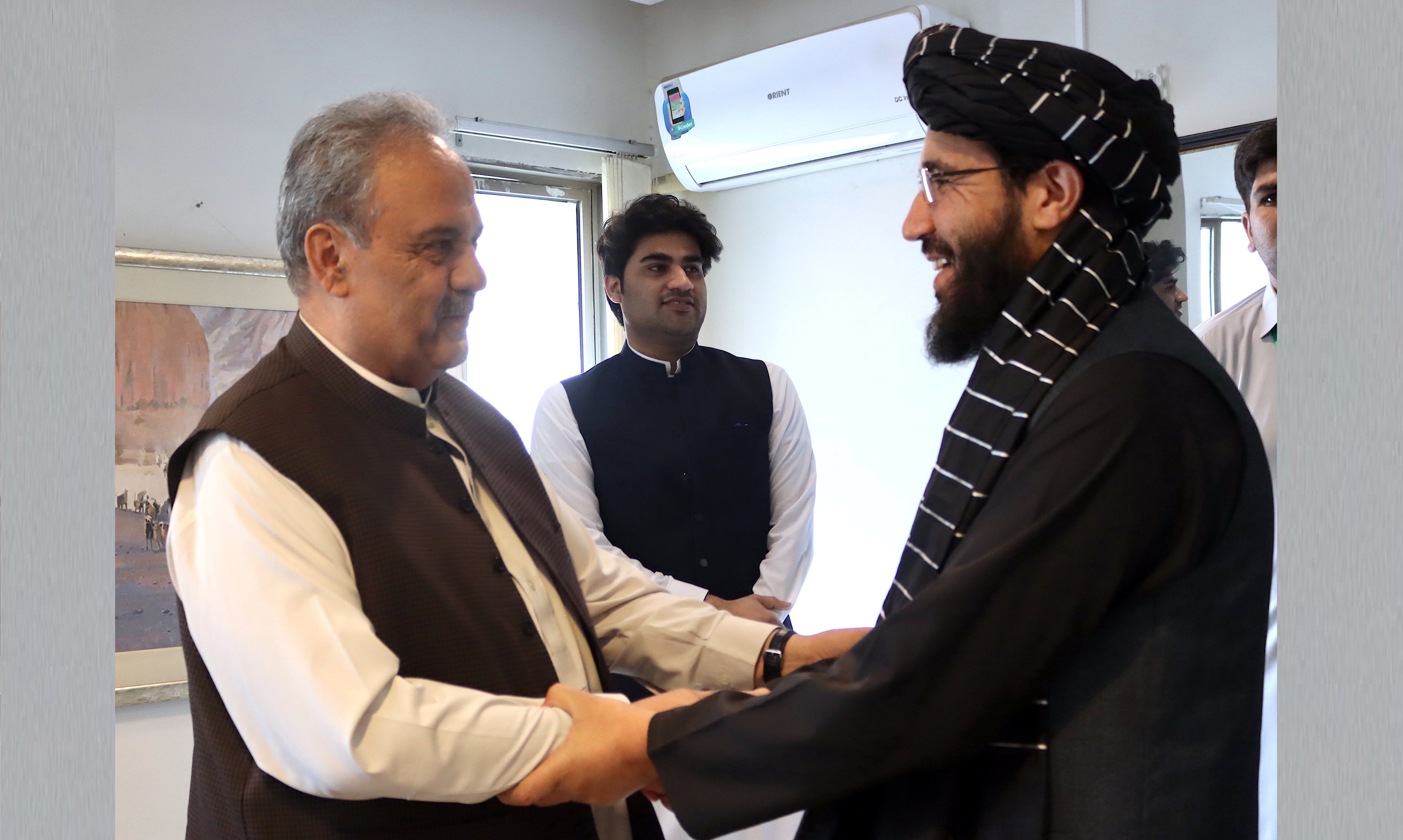 making efforts  to strengthen Pak-Afghan ties: Durrani