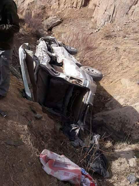 7 die as vehicle falls into deep ravine in Laghman