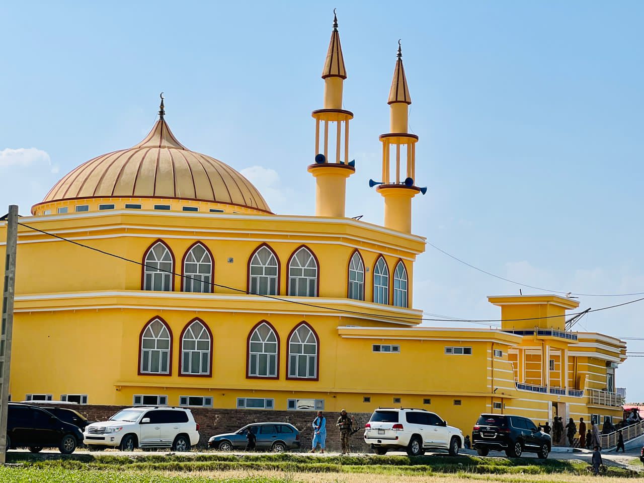 خوست کې د قطري شتمن په مالي مرسته د يو مسجدجوړولو چارې پيل شوې