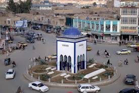 کندهار او هلمند کې سخت توپان مرګ ژوبله او مالي زيانونه اړولي