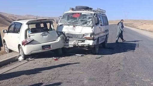 ترافيکي پېښو کې درې تنه مړه او اته ټپيان شول